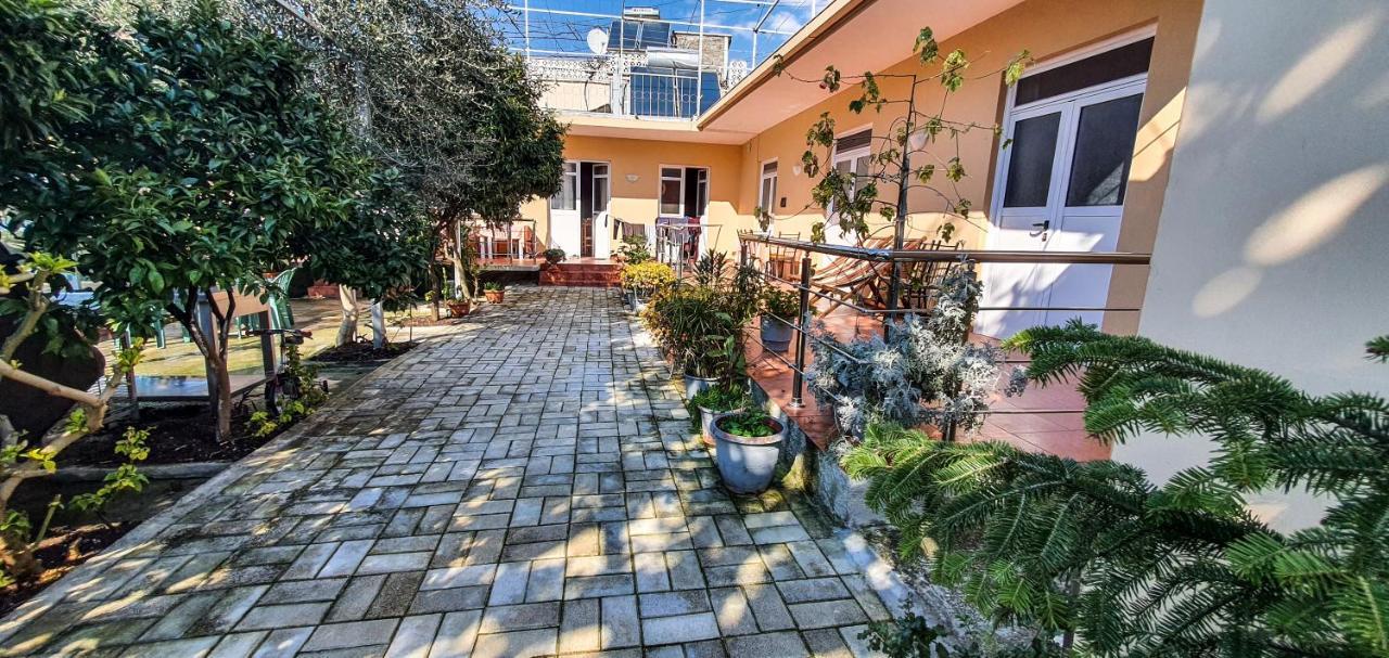 Berti Apartment Vlorë Extérieur photo